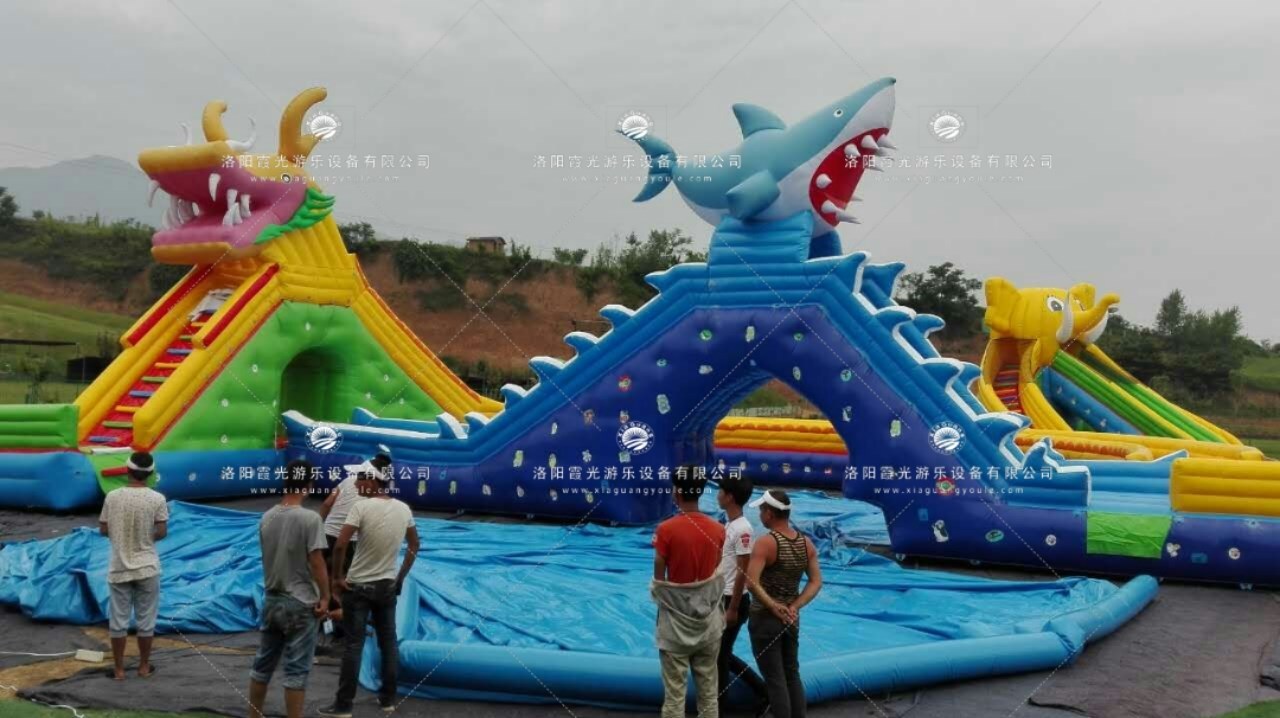 北关龙鲨嬉水儿童乐园充气游泳池